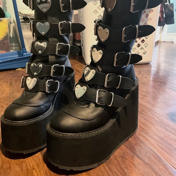 Demonia Swing-230 - Picture 2 of 2